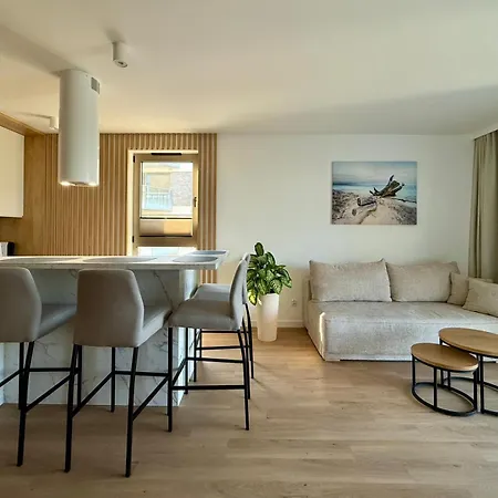 Aparthotel Sarbinove - Luksusowe Tuz Przy Plazy - By Rentsite Sarbinowo