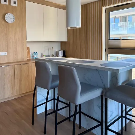 Aparthotel Sarbinove - Luksusowe Tuz Przy Plazy - By Rentsite 3*